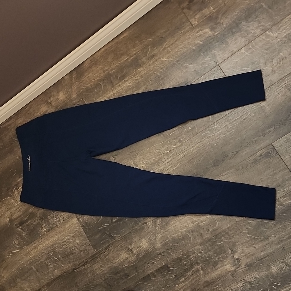 Victoria's Secret Total Knockout leggings - Picture 5 of 7